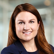 Photo of Elizabeth Googe Brunette.