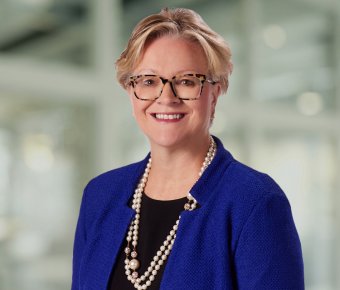 Sonja Trom Eayrs headshot