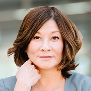 Photo of Michelle T. Harrington.