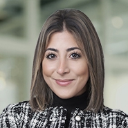 Photo of Tara Hosseini-Sabet.