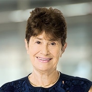 Photo of Perla M. Kuhn.
