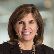Photo of Lauren P. McKenna.