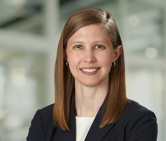 Elizabeth Patton headshot