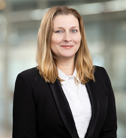 Portrait of Iva Dincheva, Ph.D.