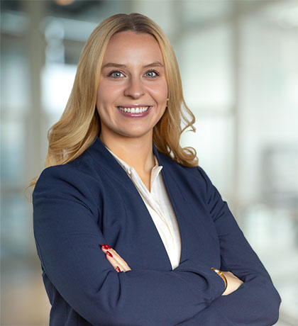 Portrait of Lauren E. Appleby